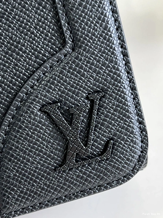 Firstbag MESSENGER VUITTON LOUIS FLAP NEW 0716